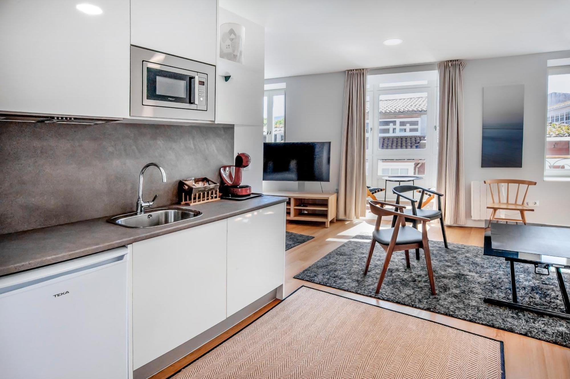 Snoe Hotel Camino Do Eume Apartamentos بونتيدويمي المظهر الخارجي الصورة